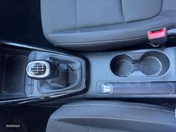 Kia Rio 1.0 MHEV iMT Drive 100CV - Miniatura 17