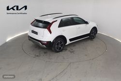 Kia Niro 1.6 HEV Drive - Miniatura 11