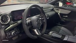 Mercedes Clase CLA 200 d Coupé - Miniatura 8