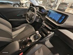 Peugeot 208 PureTech 73kW (100CV) Allure Pack - Miniatura 21