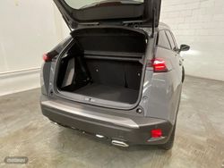 Peugeot 2008 Hybrid 145 eDCS6 Allure - Miniatura 6