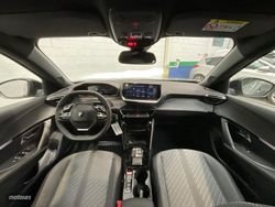 Peugeot 2008 Hybrid 145 eDCS6 Allure - Miniatura 8