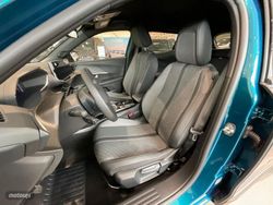 Peugeot 2008 Hybrid 145 eDCS6 Allure - Miniatura 7