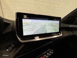 Peugeot 2008 Hybrid 145 eDCS6 GT Exclusive - Miniatura 15