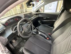 Peugeot 208 Gasolina 100 S&S 6 Vel MAN Edition - Miniatura 11