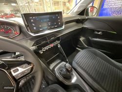 Peugeot 208 Gasolina 100 S&S 6 Vel MAN Edition - Miniatura 15