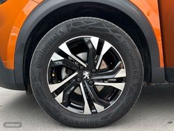 Peugeot 2008 PureTech 130 S&S Allure Pack 96 kW (130 CV) - Miniatura 13