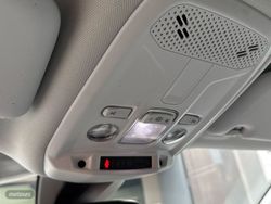 Peugeot 2008 PureTech 130 S&S Allure Pack 96 kW (130 CV) - Miniatura 18