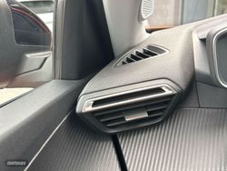 Peugeot 2008 PureTech 130 S&S Allure Pack 96 kW (130 CV) - Miniatura 36