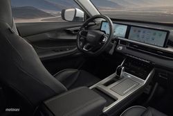 EBRO S400 HEV 1.5 DHE HEV Excellence CVT - Miniatura 6