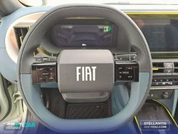 Fiat Grande Panda E 44kWh 83kW (113cv) La Prima - Miniatura 13