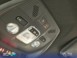Fiat Grande Panda E 44kWh 83kW (113cv) La Prima - Miniatura 18