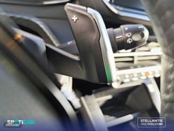 Peugeot 208 HYBRID 110 eDCS6 Style - Miniatura 15