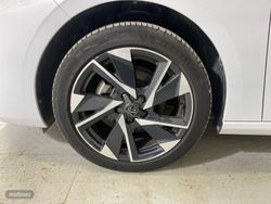 Peugeot 308 5P Gasolina 130 S&S MAN Allure - Miniatura 13