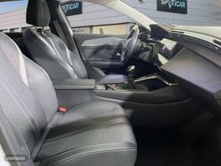 Peugeot 308 5P Gasolina 130 S&S MAN Allure - Miniatura 17