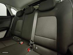 Hyundai i20 1.0 TGDI Tecno 2C 48V DT 100 - Miniatura 21