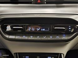 Hyundai i20 1.0 TGDI Tecno 2C 48V DT 100 - Miniatura 28