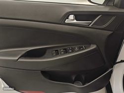 Hyundai Tucson 1.6 GDI SLE 4x2 - Miniatura 35
