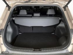 Toyota Corolla Cross Style Hybrid 200 - Miniatura 10