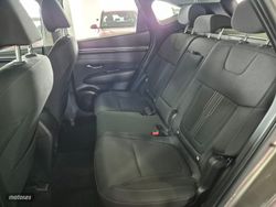 Hyundai Tucson 1.6 TGDI 48V Maxx 4x2 - Miniatura 17
