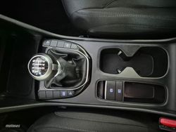 Hyundai Tucson 1.6 TGDI 48V Maxx 4x2 - Miniatura 9