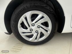 Hyundai i10 1.0 MPI Essence - Miniatura 11