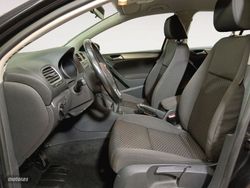 Volkswagen Golf Advance - Miniatura 8