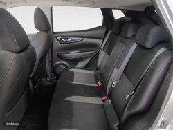 Nissan Qashqai DIG-T 160 Acenta DCT 117 kW (160 CV) - Miniatura 11