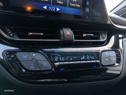 Toyota C-HR 1.8 125H Dynamic Plus 90 kW (122 CV) - Miniatura 20
