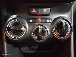 Peugeot 208 PureTech Signature 60 kW (82 CV) - Miniatura 20