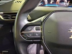 Peugeot 3008 1.2 PureTech 96KW S&S Allure Pack - Miniatura 25