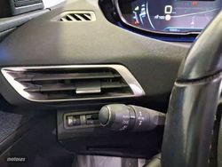 Peugeot 5008 1.2L PureTech 96kW (130CV) S&S Allure - Miniatura 21