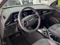 Kia Niro Drive 1.6 GDI 129CV Auto. HEV - Miniatura 10