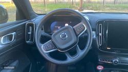 Volvo XC40 XC40 PLUS B3 (G) MILD HYBRID DARK - Miniatura 12