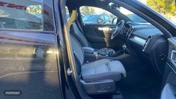 Volvo XC40 XC40 PLUS B3 (G) MILD HYBRID DARK - Miniatura 25