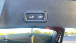 Volvo XC40 XC40 PLUS B3 (G) MILD HYBRID DARK - Miniatura 28