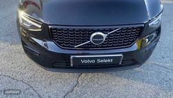 Volvo XC40 XC40 PLUS B3 (G) MILD HYBRID DARK - Miniatura 32