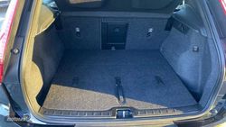 Volvo XC40 XC40 PLUS B3 (G) MILD HYBRID DARK - Miniatura 34