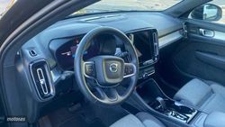 Volvo XC40 XC40 PLUS B3 (G) MILD HYBRID DARK - Miniatura 7
