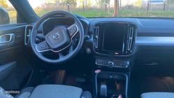 Volvo XC40 XC40 PLUS B3 (G) MILD HYBRID DARK - Miniatura 8