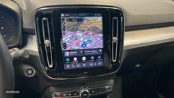 Volvo XC40 2.0 B3 MHEV CORE AUTO 163 CV - Miniatura 20