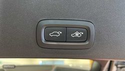 Volvo XC40 2.0 B3 MHEV CORE AUTO 163 CV - Miniatura 30