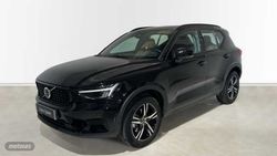 Volvo XC40 XC40 Plus, B3 Mild hybrid, Gasolina, Dark - Miniatura 1