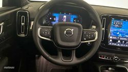 Volvo XC40 XC40 Plus, B3 Mild hybrid, Gasolina, Dark - Miniatura 11