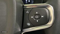 Volvo XC40 XC40 Plus, B3 Mild hybrid, Gasolina, Dark - Miniatura 17