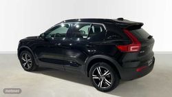 Volvo XC40 XC40 Plus, B3 Mild hybrid, Gasolina, Dark - Miniatura 2