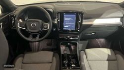 Volvo XC40 XC40 Plus, B3 Mild hybrid, Gasolina, Dark - Miniatura 6