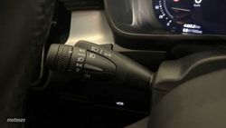 Volvo XC40 XC40 Plus, B3 Mild hybrid, Gasolina, Dark - Miniatura 16