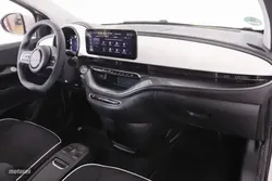 Fiat 500 e ELECTRICO ICON 320KM AUTO 118CV 3P # IVA DEDUCIBLE,PARKTRONIC,CAMARA TRASERA, - Miniatura 12