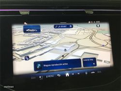 Mercedes Clase E 220 d - Miniatura 15